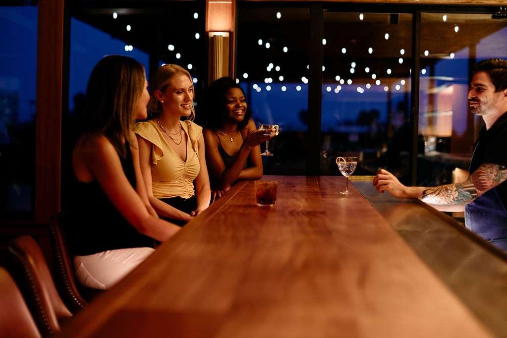 Hotel Rise Uptown Phoenix Restaurace fotografie